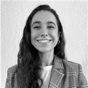 Diplômée d'un Master en enseignement du FLE et d'une licence d'espagnol je dispense des cours de français et d'espagnol